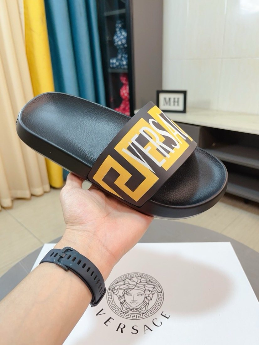Versace Men's Graphic Slide Sandals